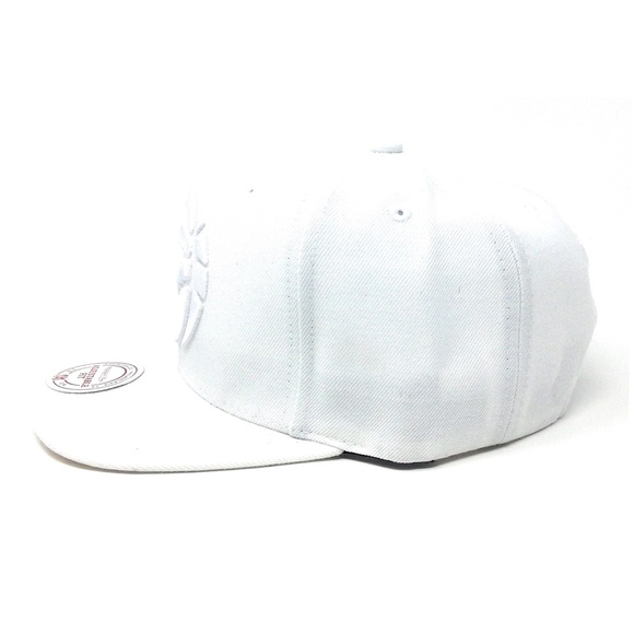 Mitchell and Ness Toronto Raptors Partial Logo White Snapback Hat - Picture 3 of 5